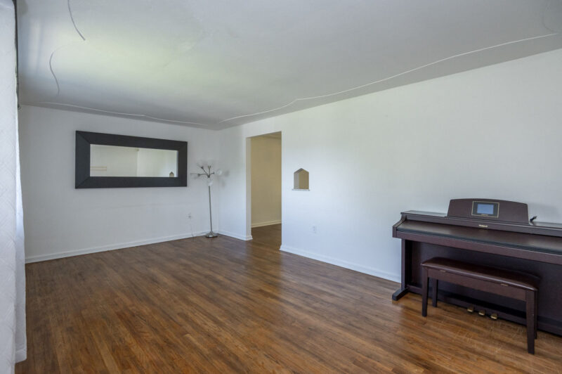 112 Murrayhill Avenue — photo 5
