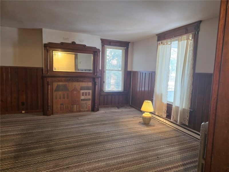 1206 Delaware Ave — photo 3