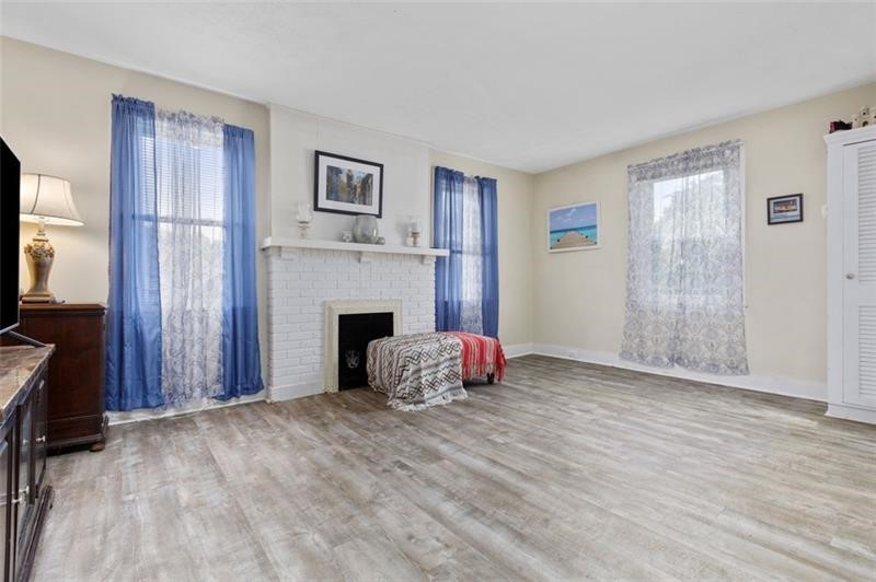 106 Jordan St — photo 4