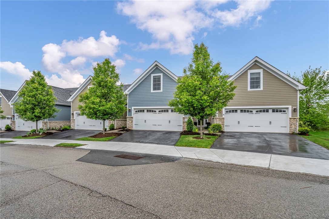 2013 Cool Springs Dr — photo 1