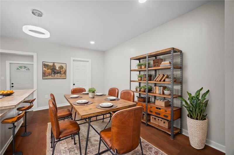 5 Ambridge — photo 8
