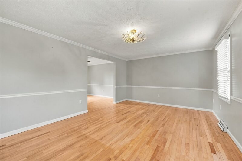 911 Summit Drive — photo 7