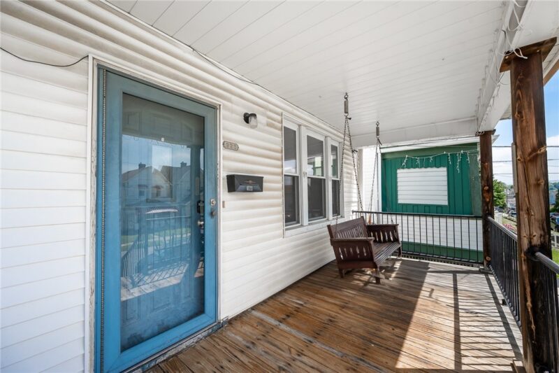 925 Roup Ave — photo 3