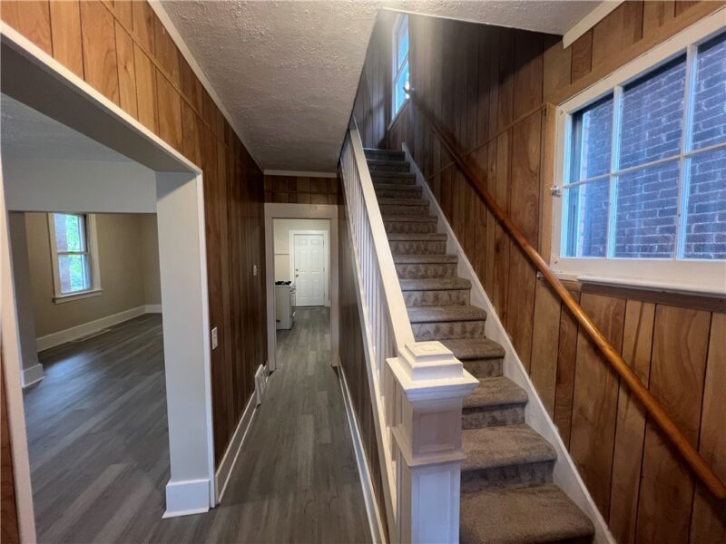 1127 Maplewood Ave — photo 5