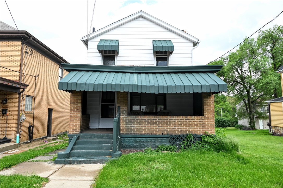 1737 Walnut St — photo 1