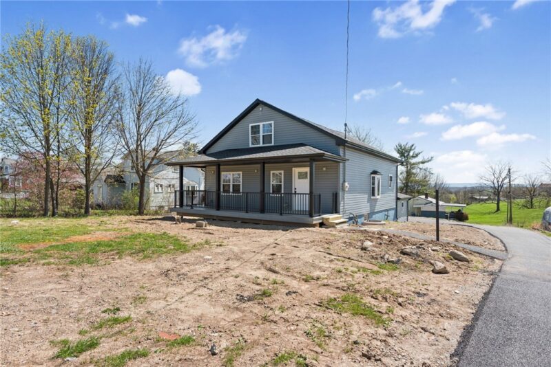 4362 State Route 136 — photo 2