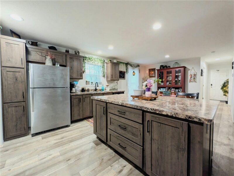 135 Mason Street — photo 4