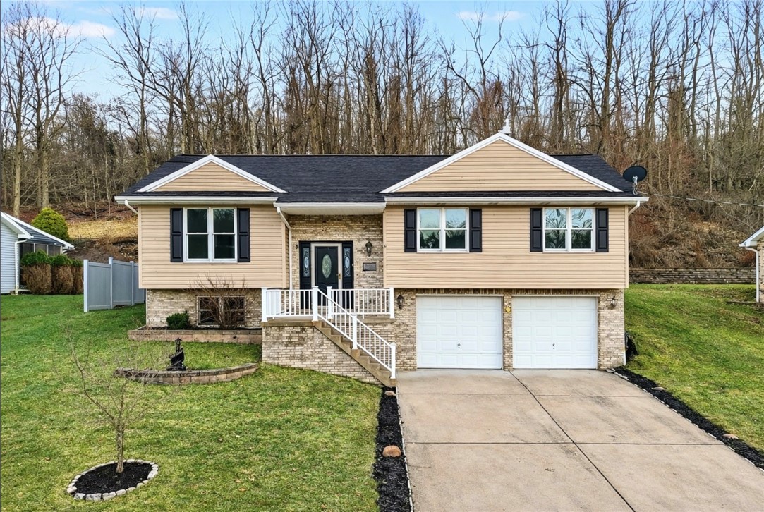 42 Norton Drive — photo 1