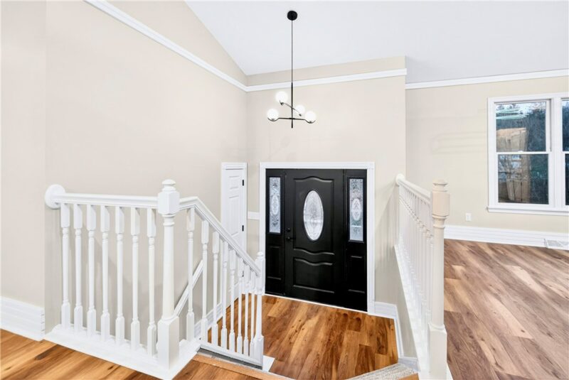 42 Norton Drive — photo 2