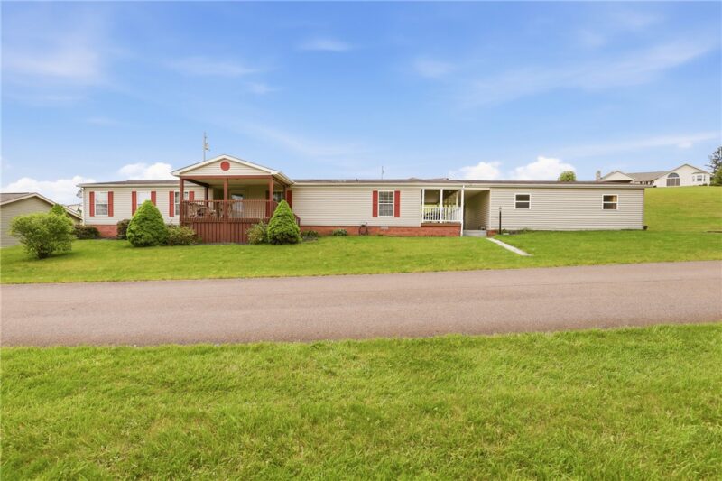 54 Brodview Ln — photo 2