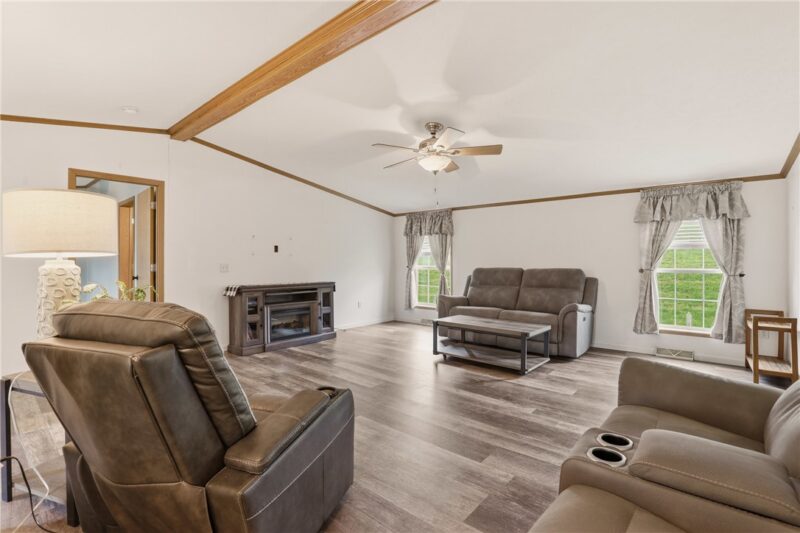54 Brodview Ln — photo 8