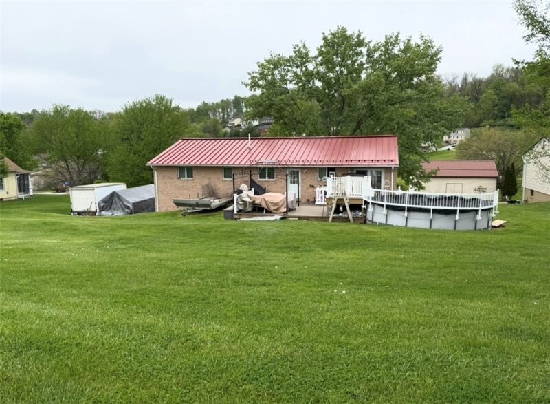 1711 Ridgewood Dr — photo 3