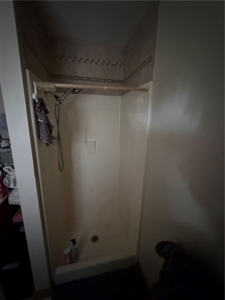 1711 Ridgewood Dr — photo 8