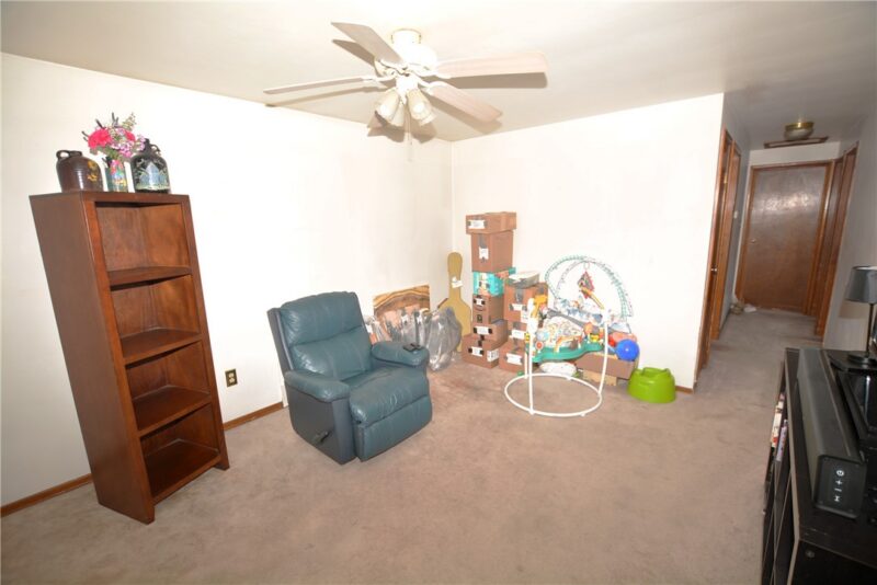 204 Lee Ave — photo 2
