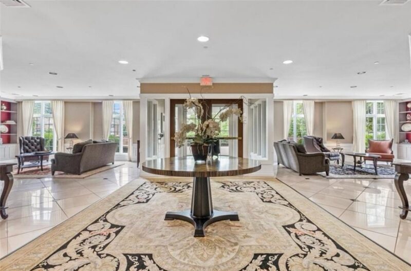 100 Vista Cir 310 — photo 3