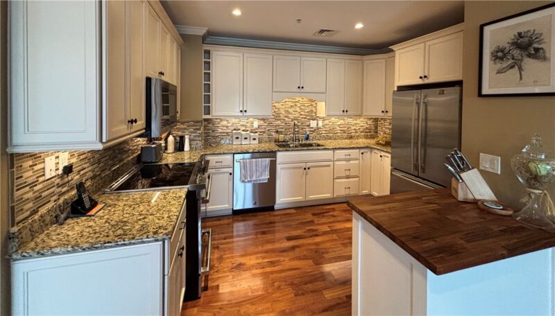 100 Vista Cir 310 — photo 6