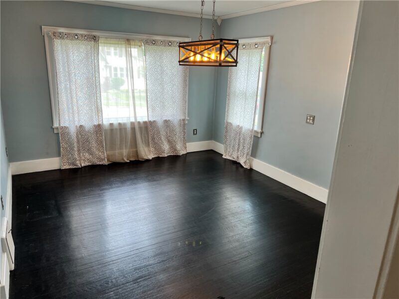 406 Service Ave — photo 6