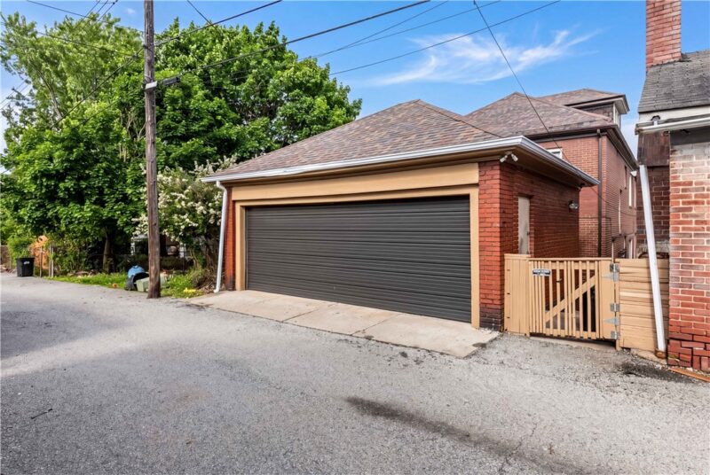 1412 Wilson St — photo 4