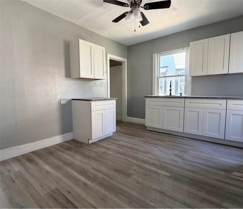 108 Park Rd — photo 8