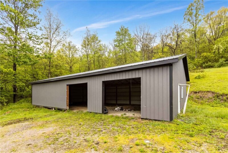 574 Browns Creek Road — photo 2