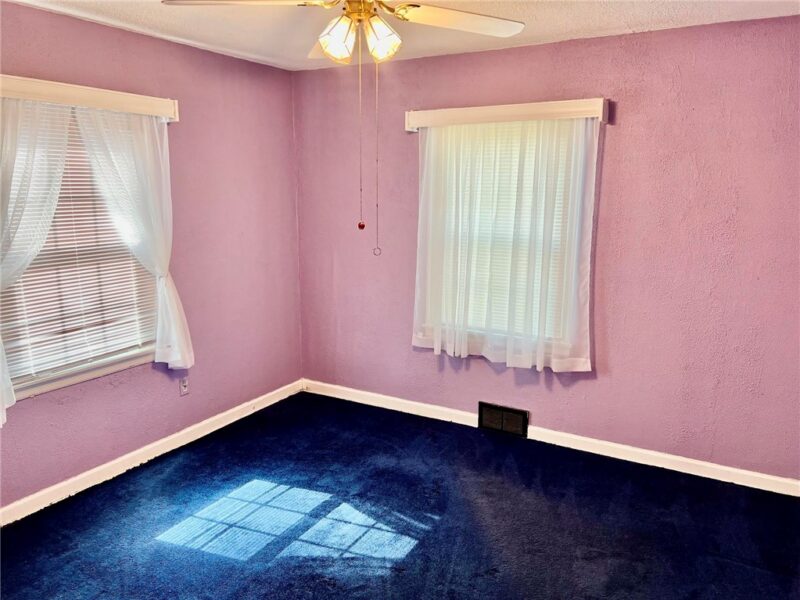 215 Melvin Dr — photo 5