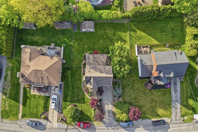 627 Greenlee Rd — photo 7
