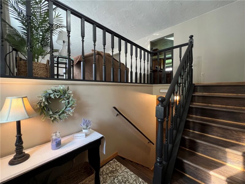 133 Woodcrest Rd — photo 4
