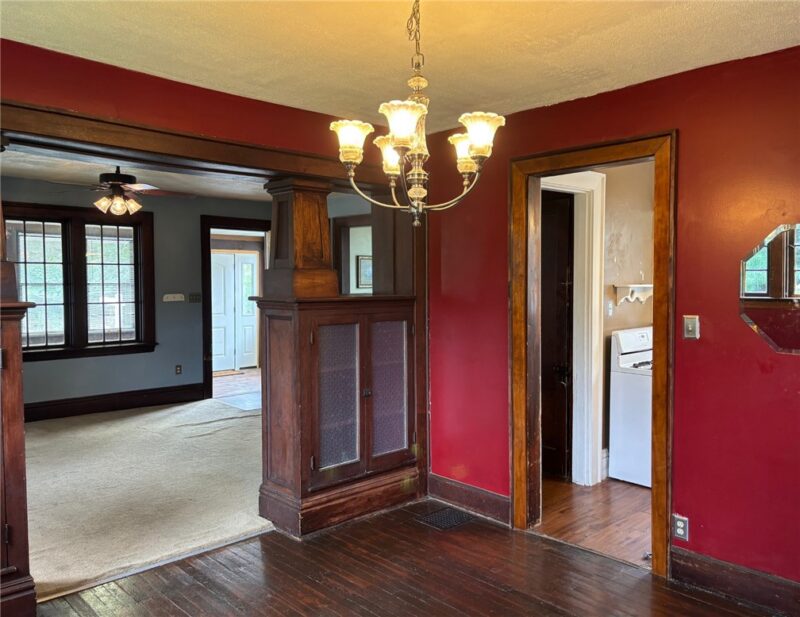 68 Center Ave — photo 4