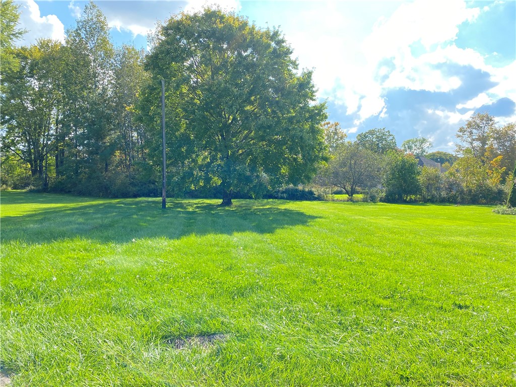 Lot 32 Hempfield Avenue — photo 1