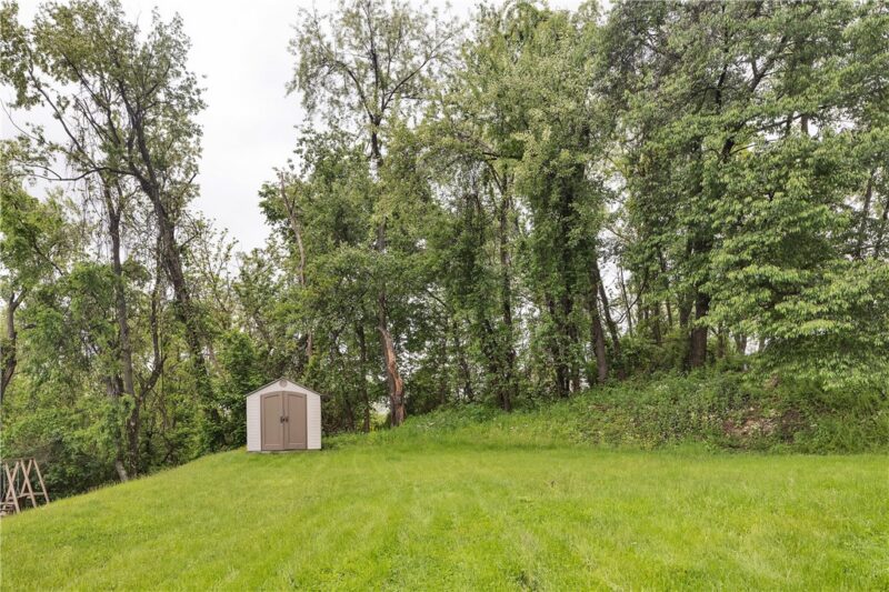 4237 Stratford Dr — photo 4