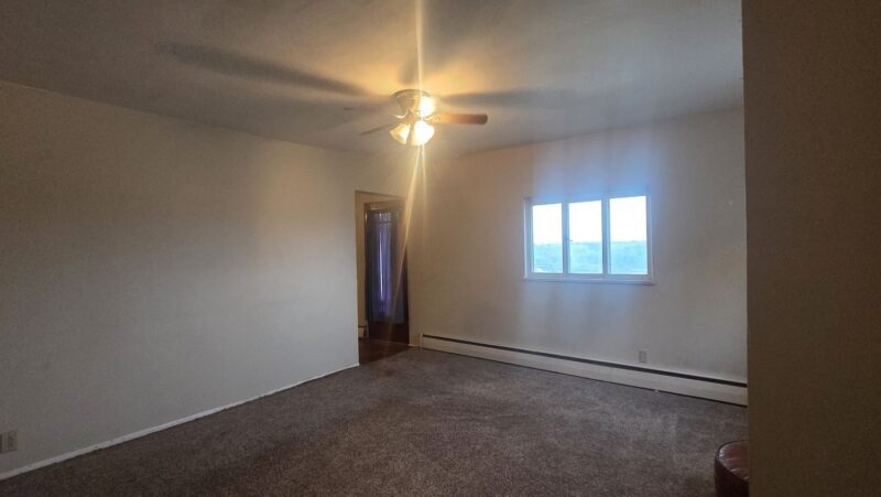 319 Lowell Street — photo 5