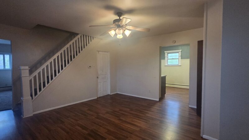 319 Lowell Street — photo 7