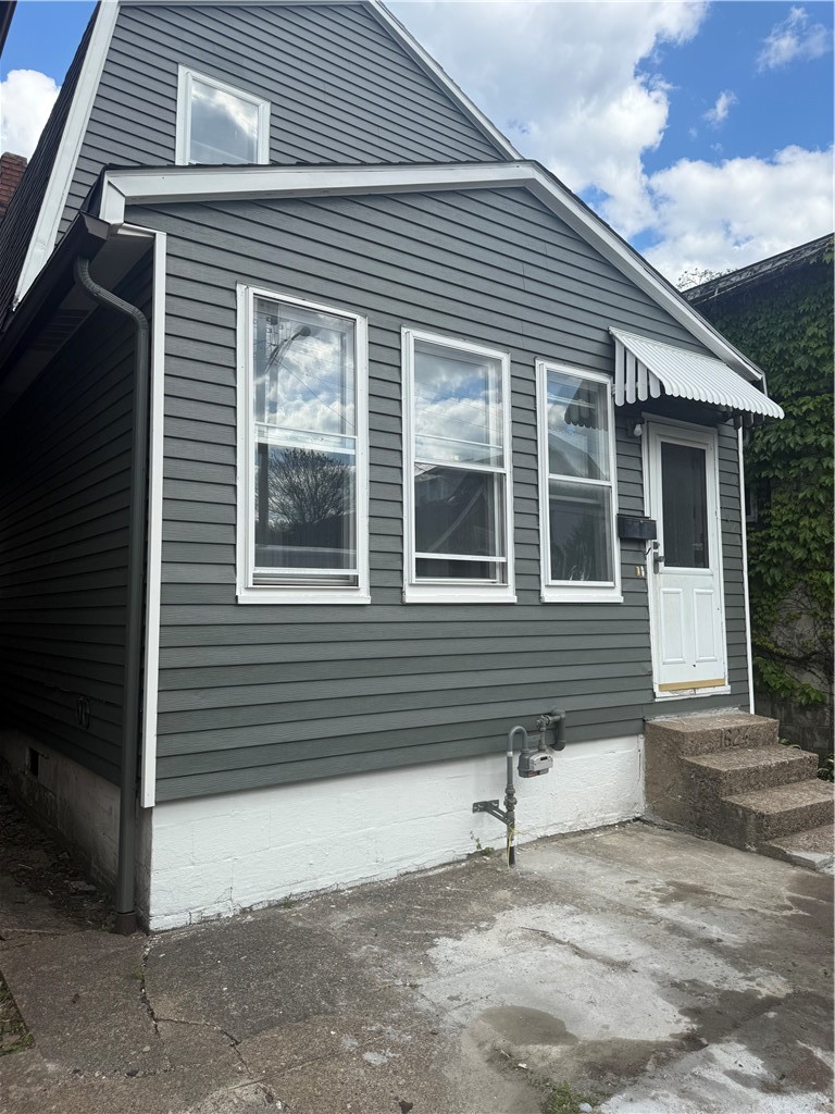 1624 4th Ave — photo 2