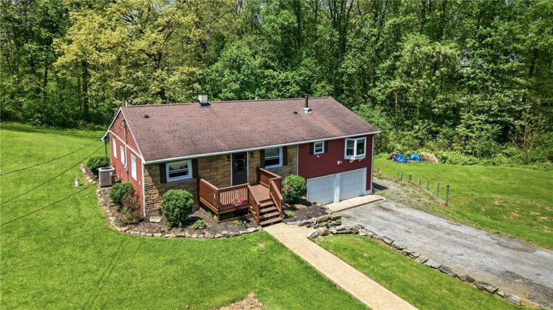 471 Sharon Bedford Rd — photo 3