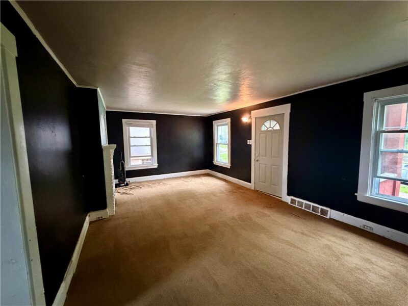 118 Ida Ave — photo 4