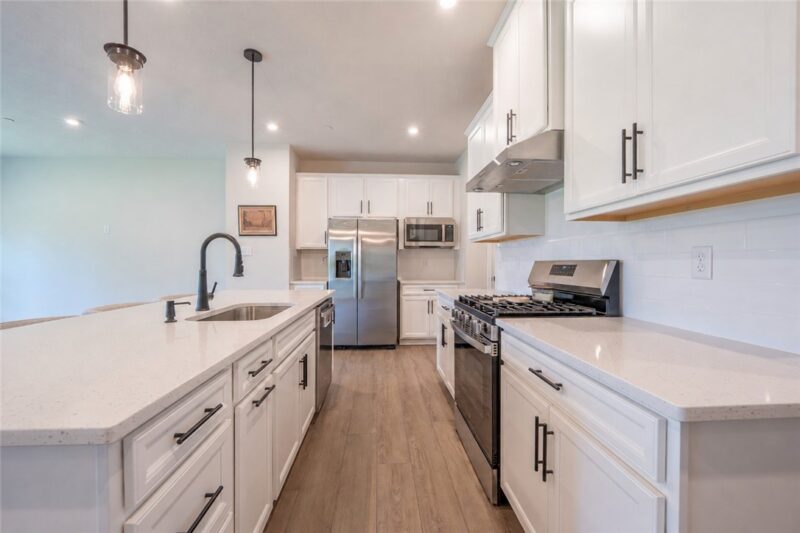 5005 Wellington Ct — photo 4