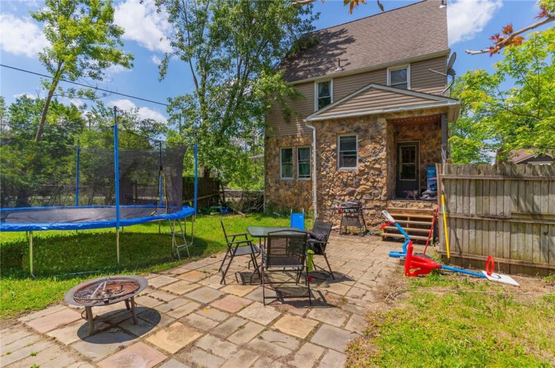 343 S Myers Ave — photo 5