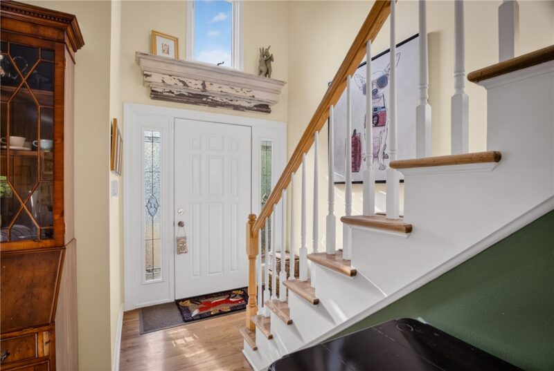 156 Shadow Ridge Dr — photo 3