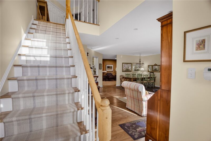 156 Shadow Ridge Dr — photo 4