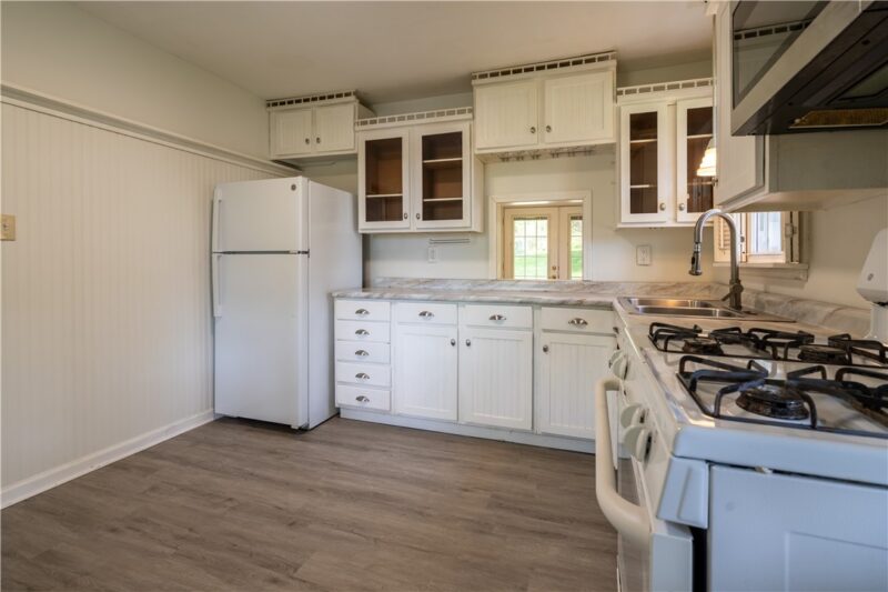 323 Idlewood Rd — photo 8