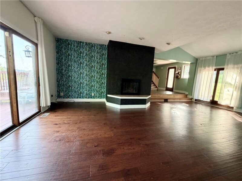 3031 Marie Drive — photo 8