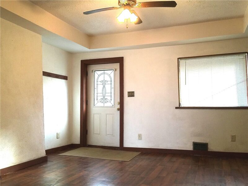 963 Manton Way — photo 2