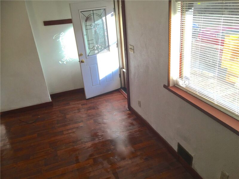 963 Manton Way — photo 3