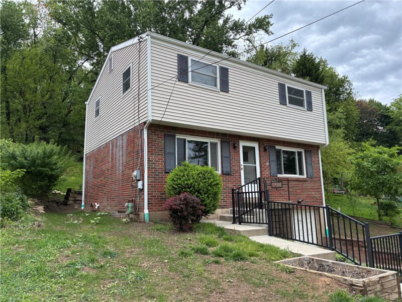 1338 S Side Ave — photo 3