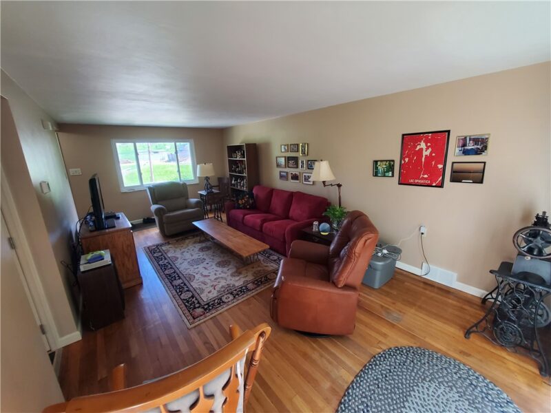 1338 S Side Ave — photo 5