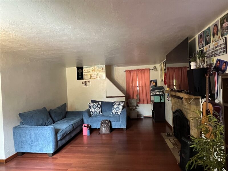 1424 Senior Dr — photo 3