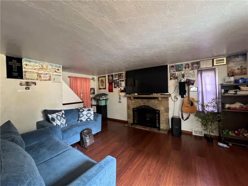 1424 Senior Dr — photo 5