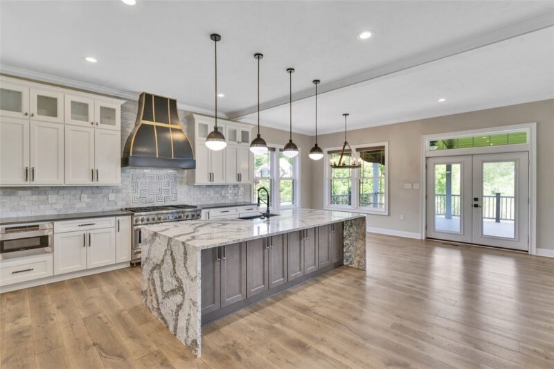 301 Serendipity Ln — photo 7