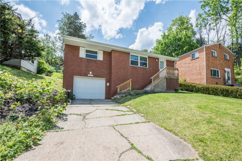 239 Pointview — photo 2