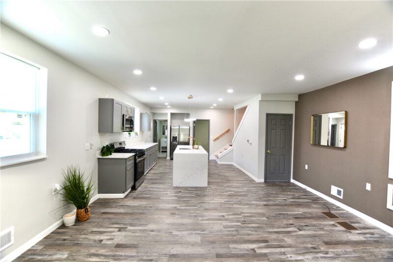 428 Donna St — photo 2